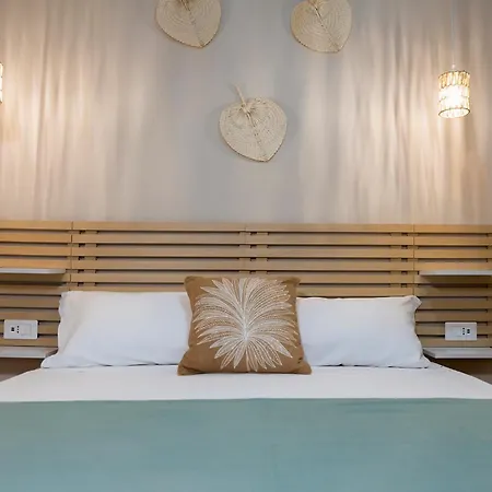 Pensjonat Sunrise Sardinia Luxury Posada (Sardinia)
